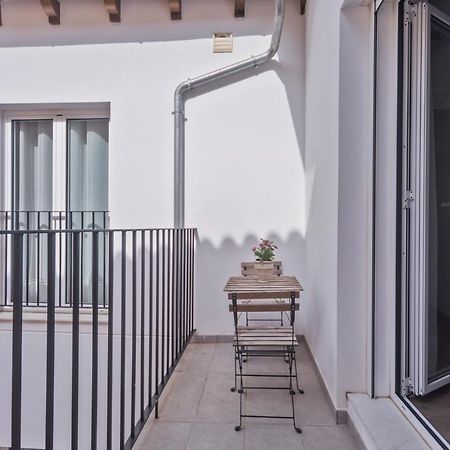 San Miguel, Luxury Apartments. Valencia Eksteriør billede